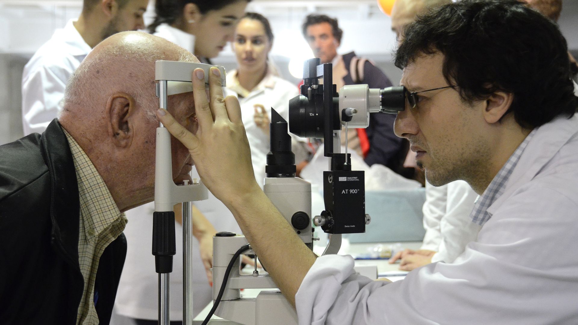 En el Día Mundial del Glaucoma, jornada de detección precoz en el Hospital de Clínicas.